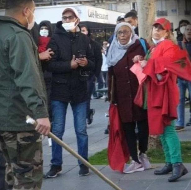 إعلامي عراقي يفضح بوليساريو باريس: يرتدون زي الحرس الثوري الإيراني الإرهابي