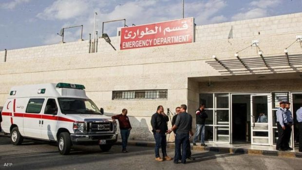 بسبب انقطاع الأكسجين.. وفاة 12 مصابا بكورونا في الأردن واستقالة وزير الصحة