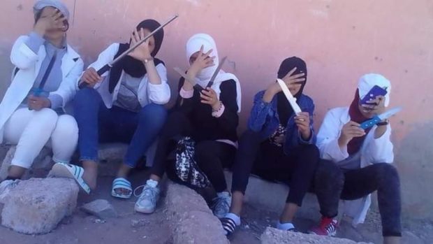 بطلات فيديو “الأسلحة البيضاء” في اشتوكة.. الدرك يوقف 4 فتيات أخريات