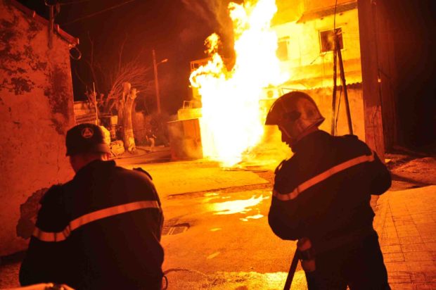 شمعة قتلات 8 دالرواح.. اندلاع حريق في بيت في درب الفقراء في كازا