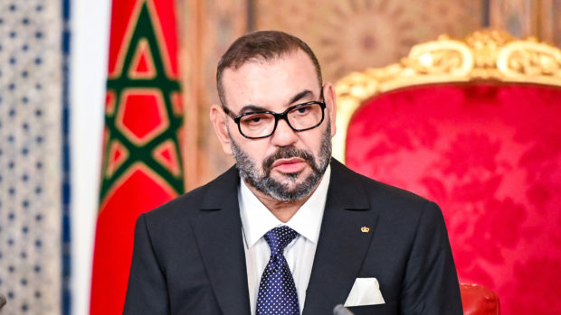 الملك في خطاب العرش: المغرب والجزائر أكثر من بلدين جارين إنهما توأمان متكاملان
