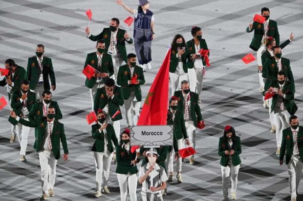 في أولمبياد طوكيو.. إعجاب وإشادة بزي البعثة المغربية