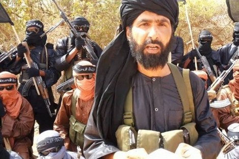 عضو في البوليساريو وتنظيمه مسؤول عن هجمات في مالي.. فرنسا تقتل قائد داعش في الصحراء الكبرى