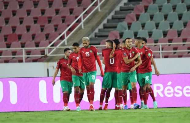 بسبب الانقلاب العسكري.. الفيفا والكاف تأجلان مباراة غينيا ضد المغرب