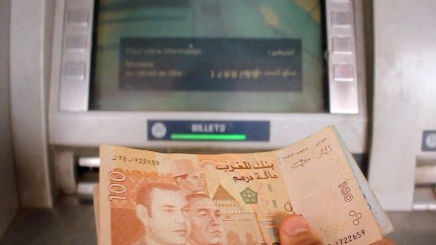 الخلصة ماغتبقاش تعطل.. بنك المغرب يعتمد التحويل الفوري بين الأبناك