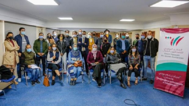 بشراكة مع “مراسلون بلا حدود”.. “المنتدى المغربي للصحافيين الشباب” ينظم دورتين تدريبيتين