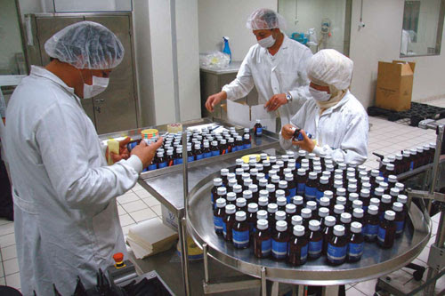 الصناعة الدوائية في المغرب.. الإنتاج المحلي يغطي 70 في المائة من الحاجيات