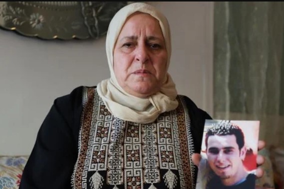 مختفي هادي 15 عام.. قصة التهامي بناني تشعل مواقع التواصل الاجتماعي (فيديو)