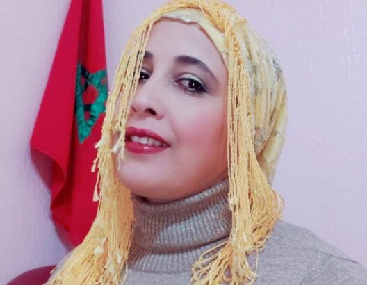 متهمة بـ”الإساءة للدين الإسلامي”.. تحديد موعد أول جلسة استئناف للمدونة فاطمة كريم