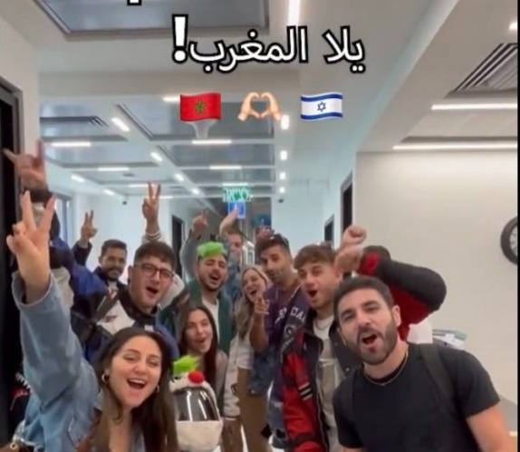 للتعرف على الثقافة المغربية وتاريخ المملكة.. أشهر المؤثرين في إسرائيل يزورون المغرب (فيديو)
