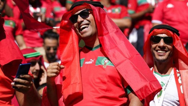 “الكاس فالجيب”.. مغاربة متفائلون بتأهل “الأسود” إلى نهائي المونديال بعد إقصاء البرازيل