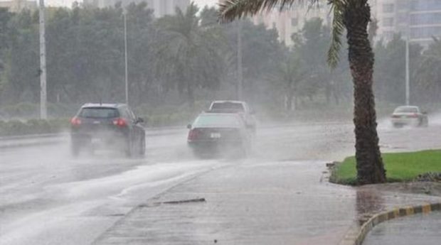نشرة إنذارية.. أمطار قوية في عدد من مناطق المملكة