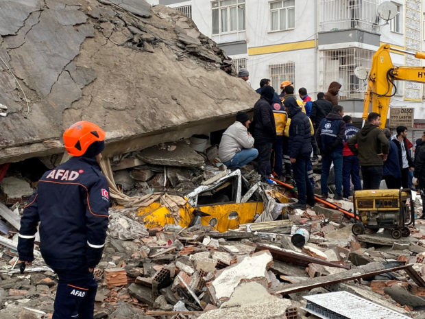 عاجل.. ارتفاع حصيلة المغاربة ضحايا زلزال تركيا