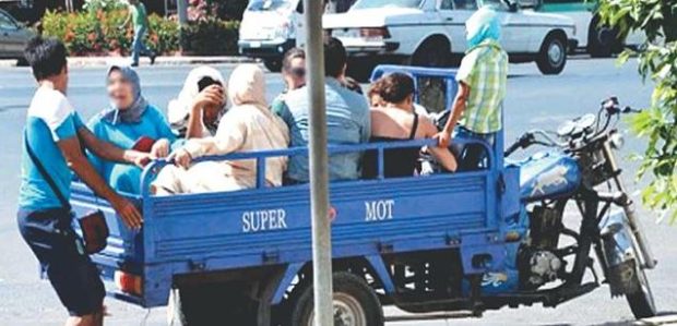 وزير النقل: التريبورتور تدار باش ينقل البضائع ماشي الناس… وفي عام 2021 مات 80 واحد بسببو!