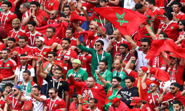 ترتج بعزفه جنبات الملاعب.. الـ”فيفا” تستحضر “عظمة” النشيد الوطني المغربي (فيديو)