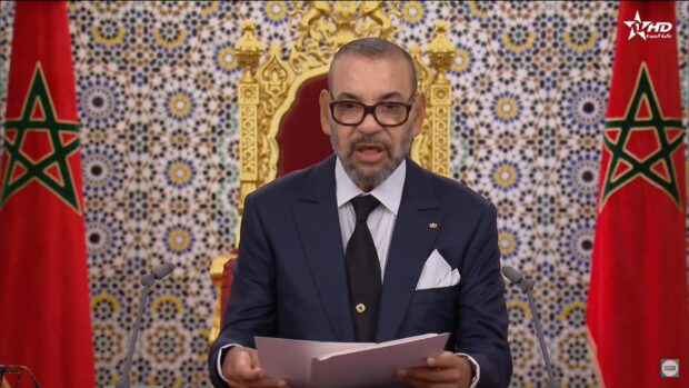 جلالة الملك: المغاربة معروفون بالجدية والتفاني في العمل… وكلما كانت الجدية حافزنا كلما نجحنا في رفع التحديات