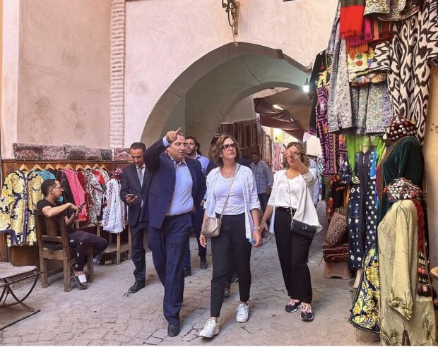 هبطات للتيران.. وزيرة السياحة تزور مراكش لتقييم وضعية المؤسسات والمواقع السياحية بعد الزلزال (صور)