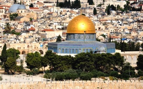 القدس.. وزير الخارجية الفلسطيني يشيد بدور جلالة الملك في الحفاظ على الوجود الفلسطيني