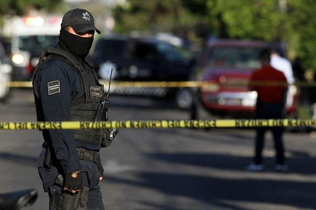 المكسيك.. مصرع 12 شخصا وإصابة 15 آخرين في  إطلاق نار