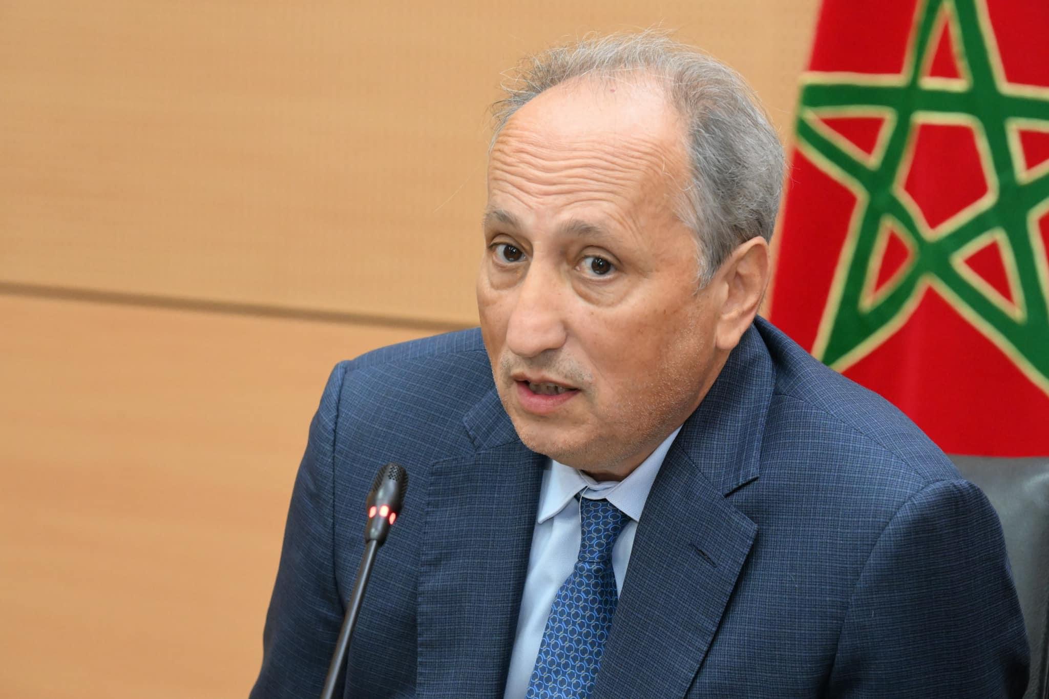 كيعطلو عليهم الخلاص.. معاناة أعوان الحراسة والنظافة في المؤسسات التعليمية تصل البرلمان