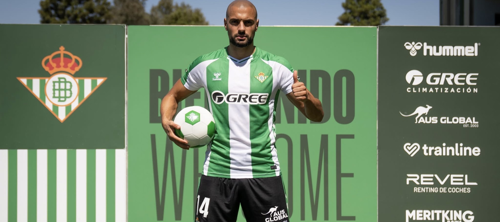 سفيان أمرابط: اخترت ريال بيتيس دون تردد رغم عروض السعودية وإشبيلية