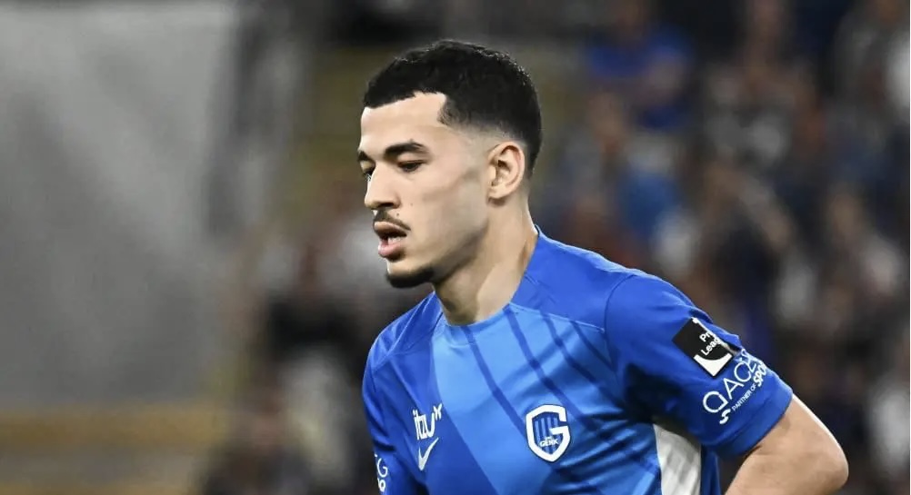 الواحدي: رفضت عروضا مغرية لأظل بجانب والدي المريض بالسرطان… لن أتركه يقاتل وحيدا